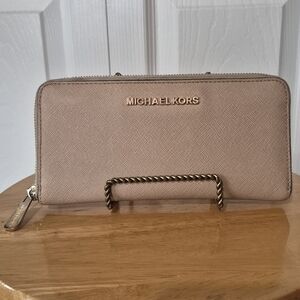 Michael Kors Beige Tan Zippered Wallet Clutch
